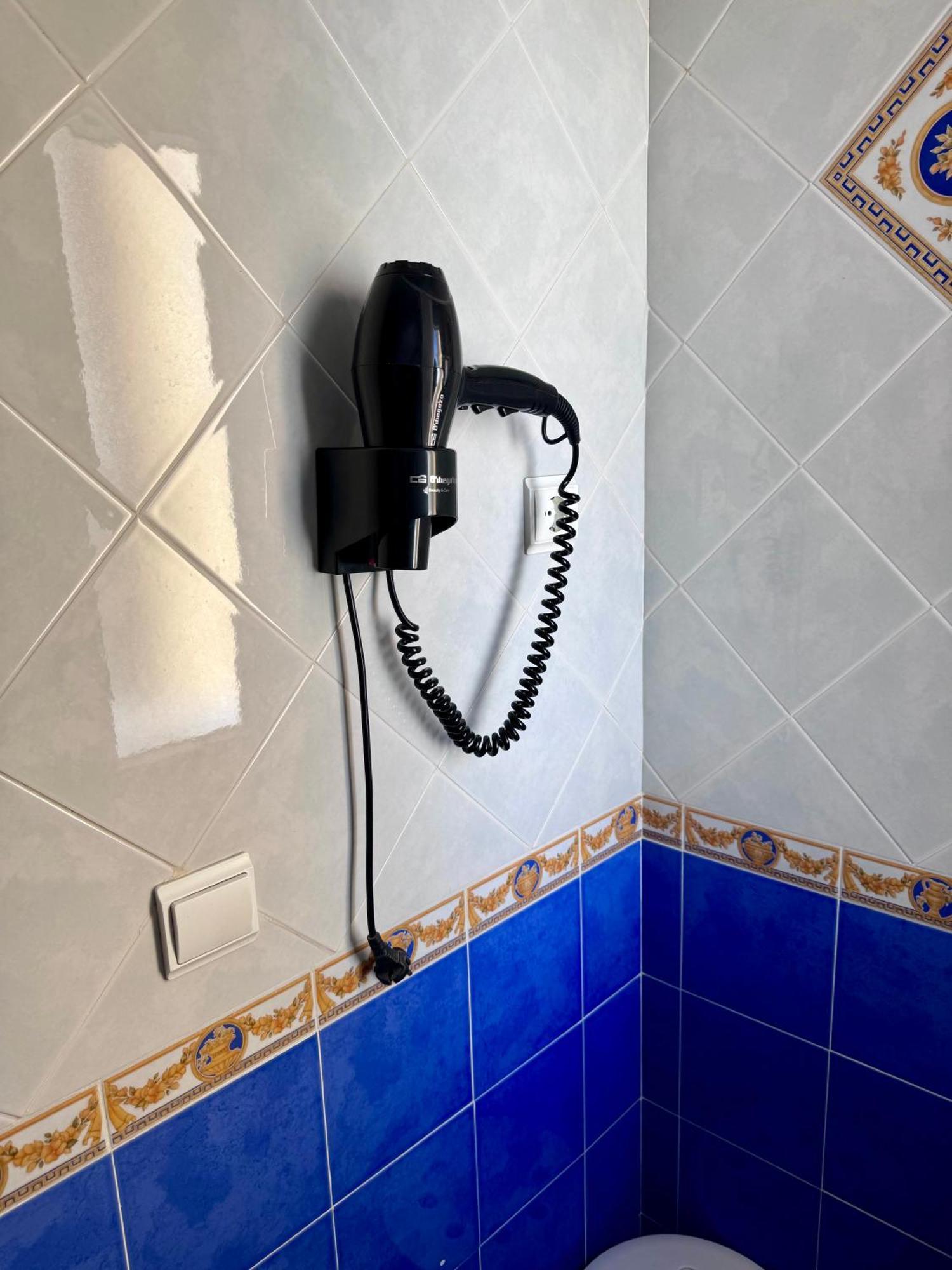 Apartamentos Nina De Oro Torremolinos Kültér fotó
