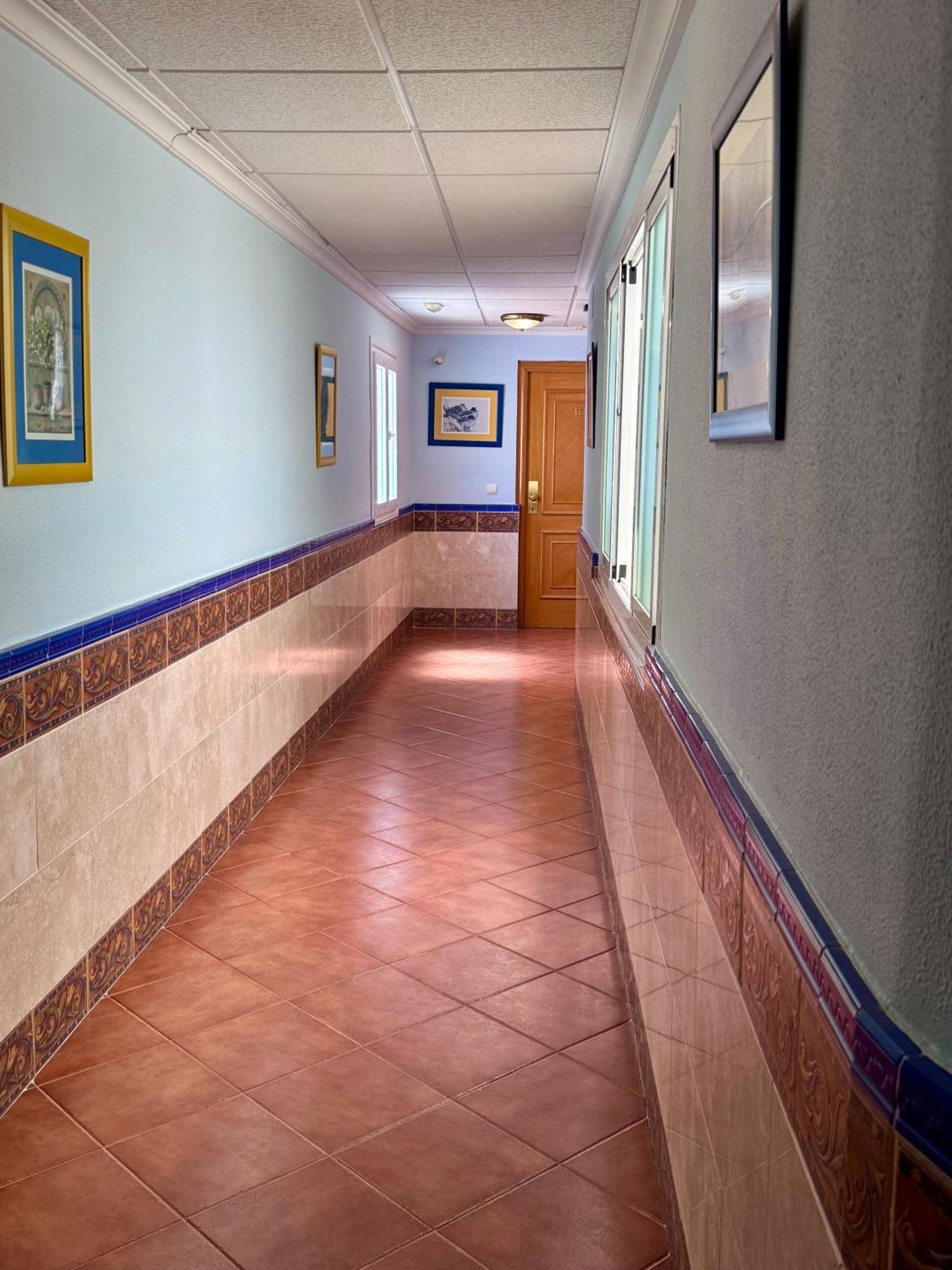 Apartamentos Nina De Oro Torremolinos Kültér fotó