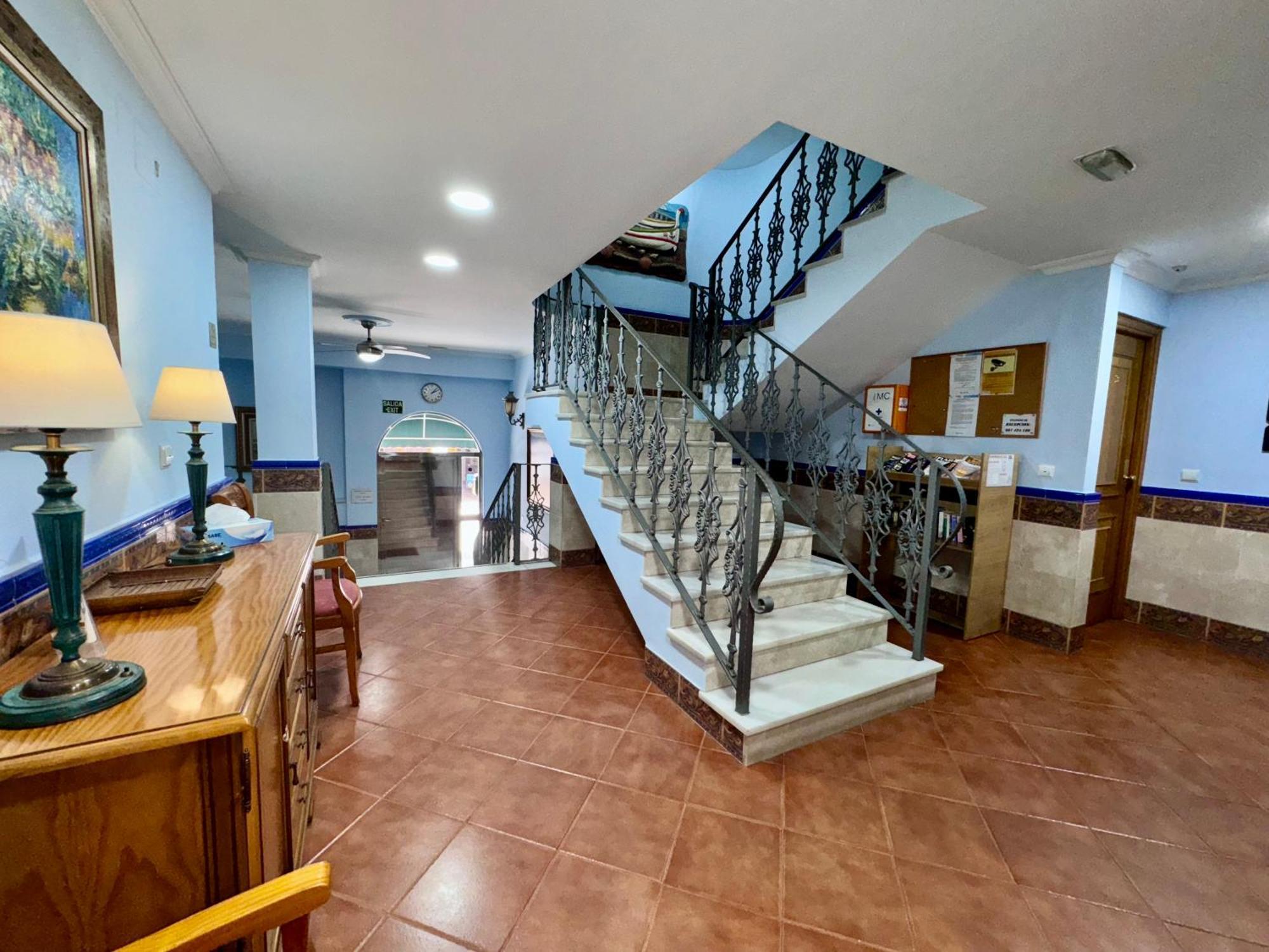 Apartamentos Nina De Oro Torremolinos Kültér fotó
